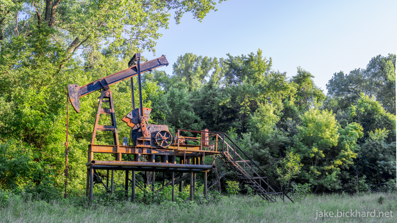 Illustration for article titled Happy Pumpjack.
